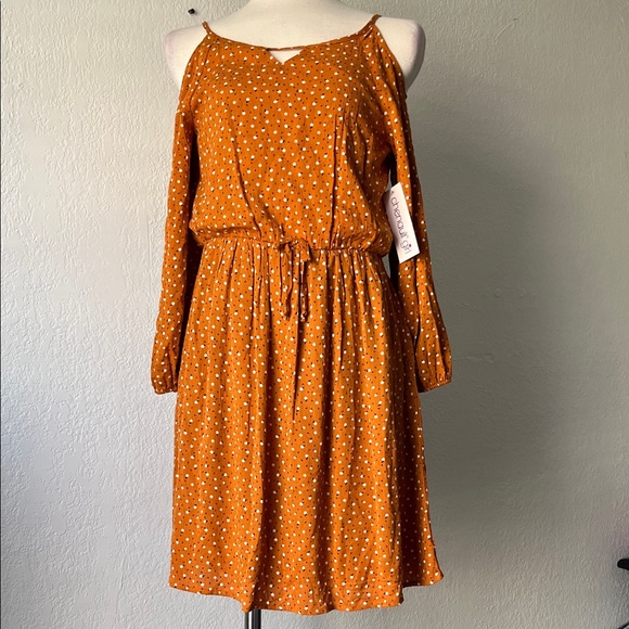 Chenault Girl Neve Cold shoulder smocked Dress Burnt Orange Size 16 - Picture 1 of 5